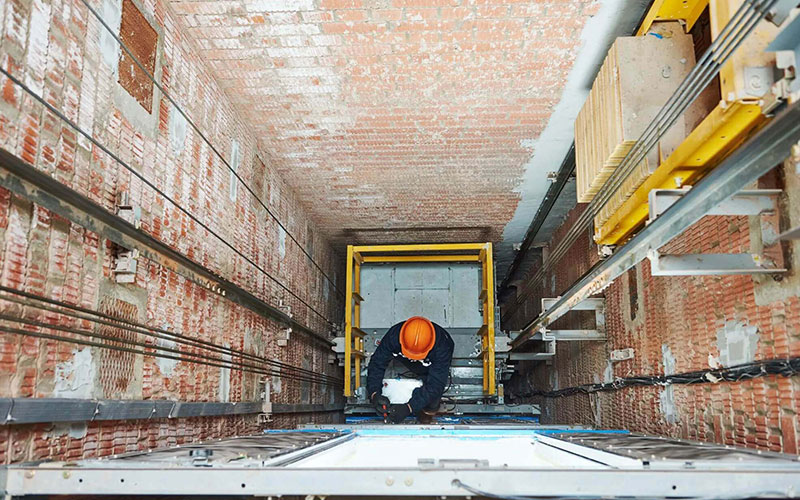 Roles-of-Independent-Lift-Consultants-vs Contractors