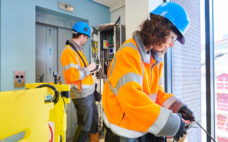 Top Considerations When Hiring Elevator Engineers in Lahore