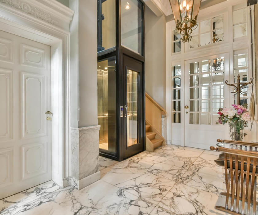 Price Evaluation of Custom Mini Cabin Home Lift Models for Private Properties
